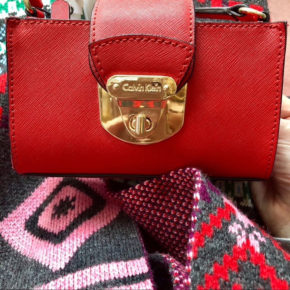 PRICE DROP! Calvin Klein Purse